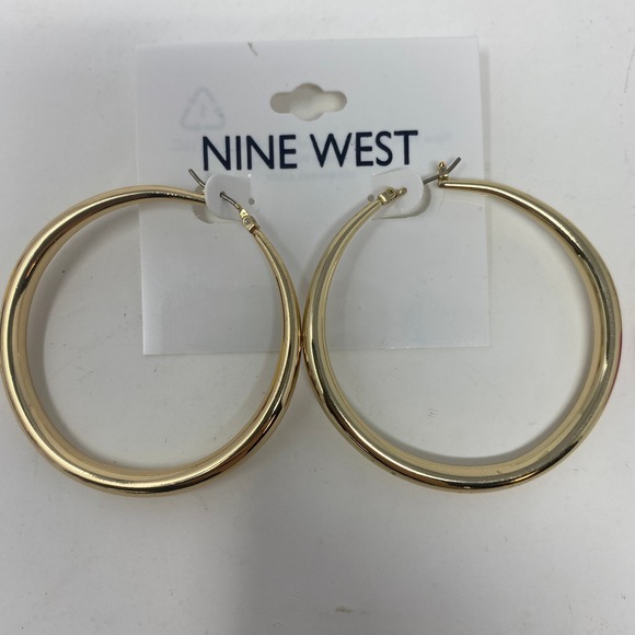 NINE WEST 2-Pair Earring Set Gold Hoop & Pink Geo Drop Fashion Jewelry NWT - Picture 2 of 5